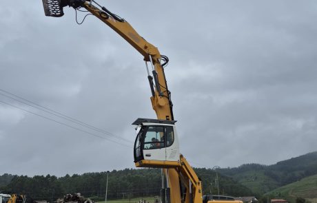 Liebherr LH30_003